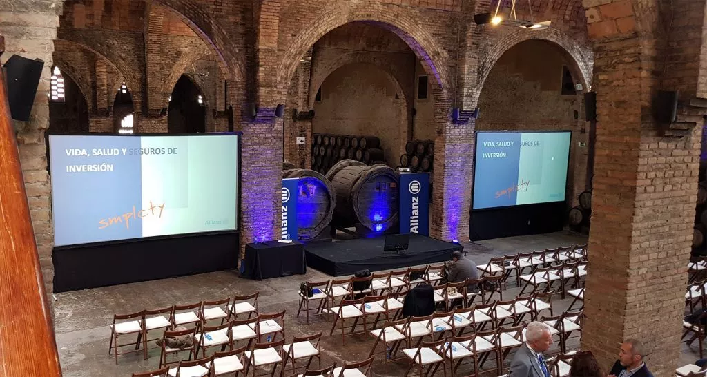 Reunión ciclo de ventas para Allianz en Bodegas Codorniu