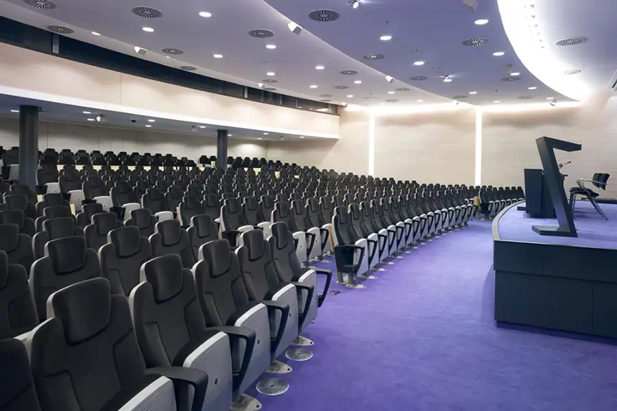Alquiler de espacios para eventos y congresos en castelldefels barcelona